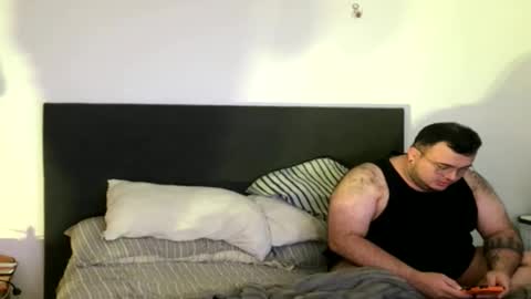 fevyforeverbear online show from November 2025 09:37:02 PM