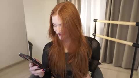 Snapshot of fiamoor chatting on November 2025 11:32:02 AM Fia online show from November 2025 11:32:02 AM