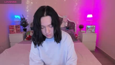 fiamoory online show from December 2024 04:57:01 AM