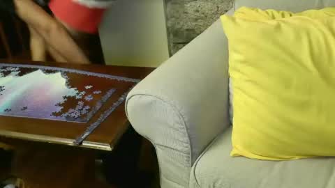 Snapshot of fidelio89 chatting on September 2025 11:19:02 PM Fid online show from September 2025 11:19:02 PM