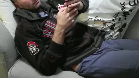 Snapshot of fidelio89 chatting on September 2025 08:19:01 AM Fid online show from September 2025 08:19:01 AM