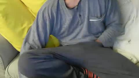 Snapshot of fidelio89 chatting on October 2025 06:12:01 PM Fid online show from October 2025 06:12:01 PM