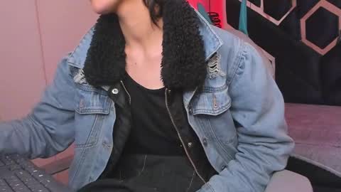 Snapshot of fieramadame chatting on January 2025 03:27:01 PM online show from January 2025 03:27:01 PM