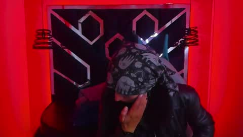 Snapshot of fieramadame chatting on January 2025 12:07:01 PM online show from January 2025 12:07:01 PM