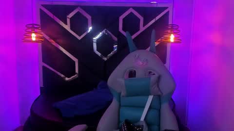 Snapshot of fieramadame chatting on January 2025 12:05:02 PM online show from January 2025 12:05:02 PM