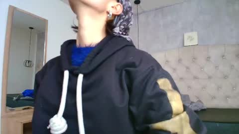 Snapshot of fieramadame chatting on September 2025 12:18:01 PM online show from September 2025 12:18:01 PM