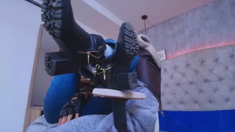 Snapshot of fieramadame chatting on October 2025 03:08:02 PM online show from October 2025 03:08:02 PM