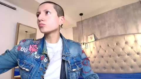 Snapshot of fieramadame chatting on October 2025 12:17:01 PM online show from October 2025 12:17:01 PM