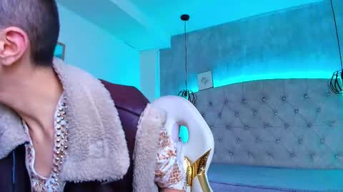 Snapshot of fieramadame chatting on October 2025 11:44:02 AM online show from October 2025 11:44:02 AM