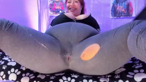 Brenda online show from December 2024 10:33:02 PM