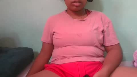 Snapshot of fifaalydia chatting on October 2025 11:00:02 AM fifaalydia online show from October 2025 11:00:02 AM