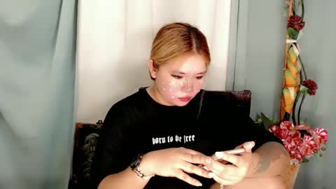  Angela  DONT FORGET TO FOLLOW AND GIVE ME APPRECIATION online show from December 2024 01:28:01 PM