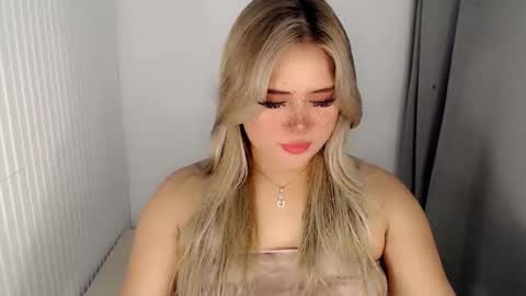 Snapshot of filipina_slutty69xxx chatting on November 2025 04:00:01 AM Angela DONT FORGET TO FOLLOW AND GIVE ME APPRECIATION online show from November 2025 04:00:01 AM