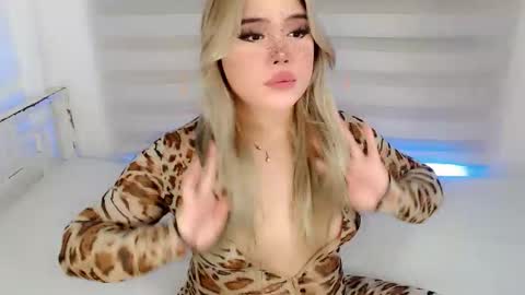 Snapshot of filipina_slutty69xxx chatting on November 2025 03:37:02 AM Angela DONT FORGET TO FOLLOW AND GIVE ME APPRECIATION online show from November 2025 03:37:02 AM