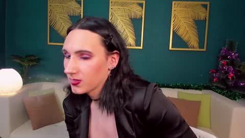 Honey Ill be waiting for you Tue Wed Thu Fri Sat Sun 10am-5pm online show from December 2024 03:41:02 PM