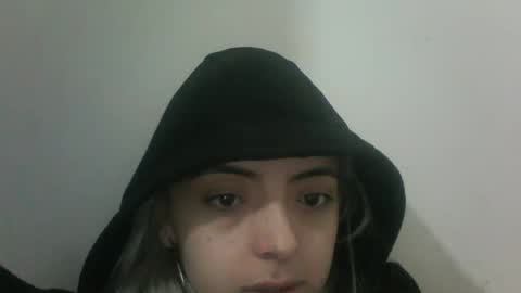 finnky1 online show from December 2024 01:07:02 PM
