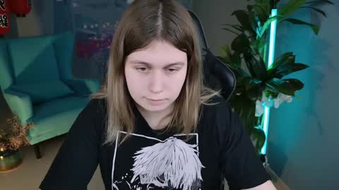 fiora online show from December 2024 01:49:02 PM