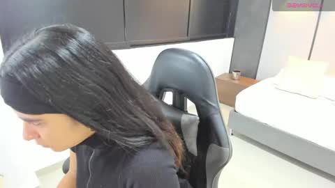 Snapshot of fiorella18_ chatting on October 2025 07:13:02 PM F I O R E L L A online show from October 2025 07:13:02 PM