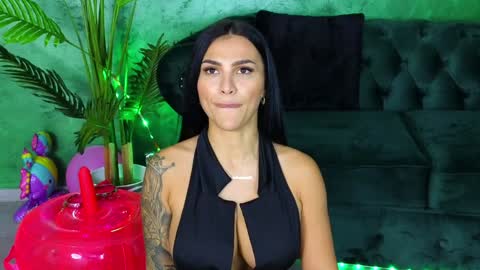 Snapshot of firesbomb777 chatting on December 2024 10:42:02 PM Fires Bomb 777 online show from December 2024 10:42:02 PM