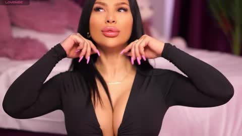 Snapshot of firesbomb777 chatting on February 2025 07:55:01 AM Fires Bomb 777 online show from February 2025 07:55:01 AM