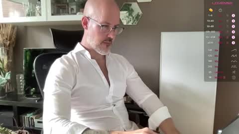 Rubn online show from September 2025 12:29:01 PM
