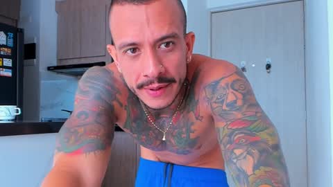 Elias Valencia online show from December 2024 02:27:01 PM