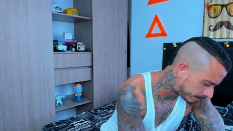Elias Valencia online show from December 2024 12:16:02 PM