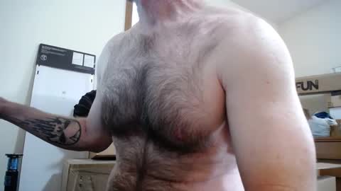 Snapshot of fitshow75 chatting on September 2025 11:44:01 AM Links in Bio below online show from September 2025 11:44:01 AM