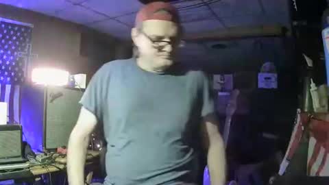 flamingfartguy online show from December 2024 10:28:02 AM