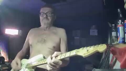 flamingfartguy online show from December 2024 08:12:02 PM