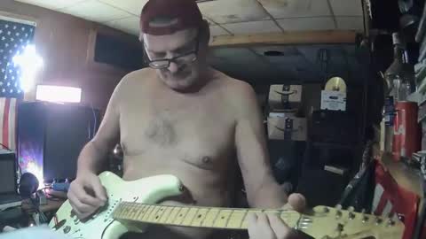 flamingfartguy online show from February 2025 07:31:01 AM