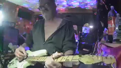 flamingfartguy online show from September 2025 04:40:02 PM