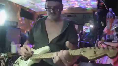 flamingfartguy online show from September 2025 03:00:02 PM