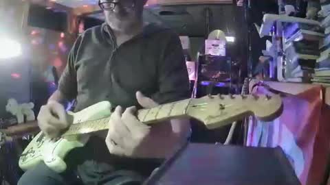flamingfartguy online show from September 2025 12:16:01 PM