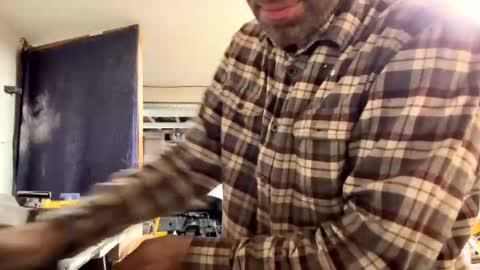 Snapshot of flanneldong chatting on September 2025 05:19:02 AM Flannel Dong online show from September 2025 05:19:02 AM