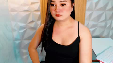 ASHLY online show from January 2025 05:08:02 AM