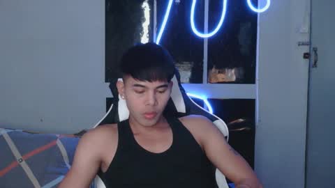 flirtfactorx online show from December 2025 07:52:02 PM