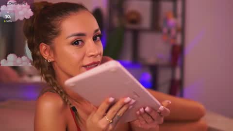 Ana online show from January 2025 01:19:01 PM
