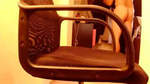 Snapshot of fllv0082 chatting on October 2025 03:13:02 PM Come in and See online show from October 2025 03:13:02 PM