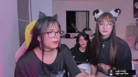 Snapshot of flora_angelical chatting on September 2025 02:02:02 AM  Angel   online show from September 2025 02:02:02 AM