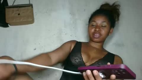 Snapshot of florencia011 chatting on November 2025 11:10:01 AM florencia011 online show from November 2025 11:10:01 AM