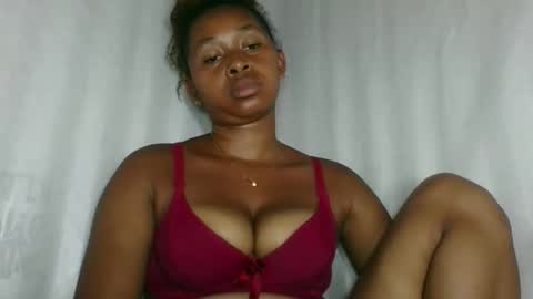 Snapshot of florencia011 chatting on December 2025 08:12:01 AM florencia011 online show from December 2025 08:12:01 AM