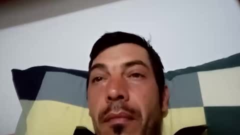 florintrelia44 online show from November 2025 08:20:01 PM