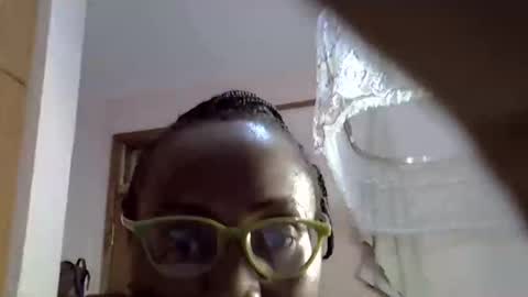 florish_ online show from September 2025 06:24:01 PM