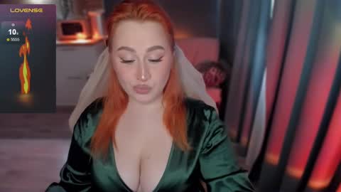 Snapshot of flower_camellia chatting on February 2025 04:44:01 AM Camelia online show from February 2025 04:44:01 AM