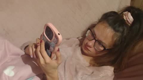 Snapshot of flowercandydoll13 chatting on November 2025 10:10:02 PM say meow and send tip online show from November 2025 10:10:02 PM