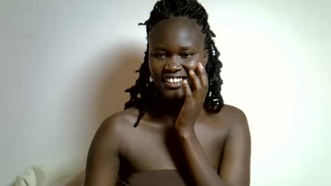 Snapshot of flowerdiva002 chatting on November 2025 09:10:01 AM flowerdiva002 online show from November 2025 09:10:01 AM