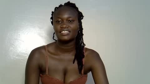 Snapshot of flowerdiva002 chatting on November 2025 05:37:02 PM flowerdiva002 online show from November 2025 05:37:02 PM