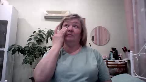 Flowerlower online show from January 2025 02:28:02 PM
