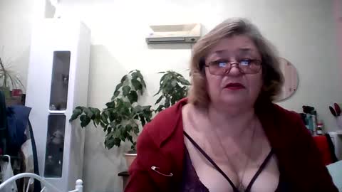 Flowerlower online show from February 2025 05:35:01 PM